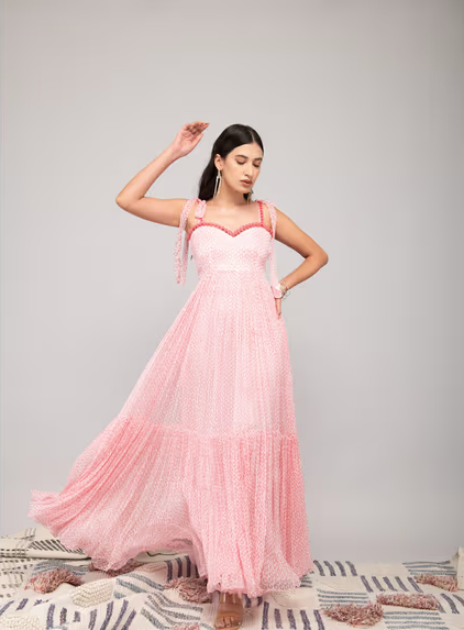 Vestido maxi estampado rosa bebê